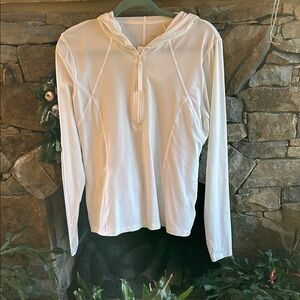 Lands' End Women's White Nylon/Spandex Hoodie Exercise Sweatshirt; Medium; NWOT